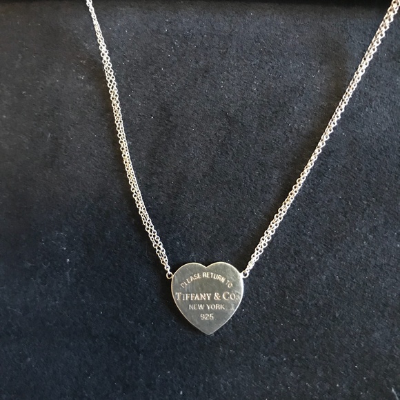 Tiffany & Co. RTT small heart tag necklace - 16 inch length - Picture 10 of 11